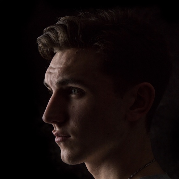 Meet your Posher, James - Picture 1 of 1